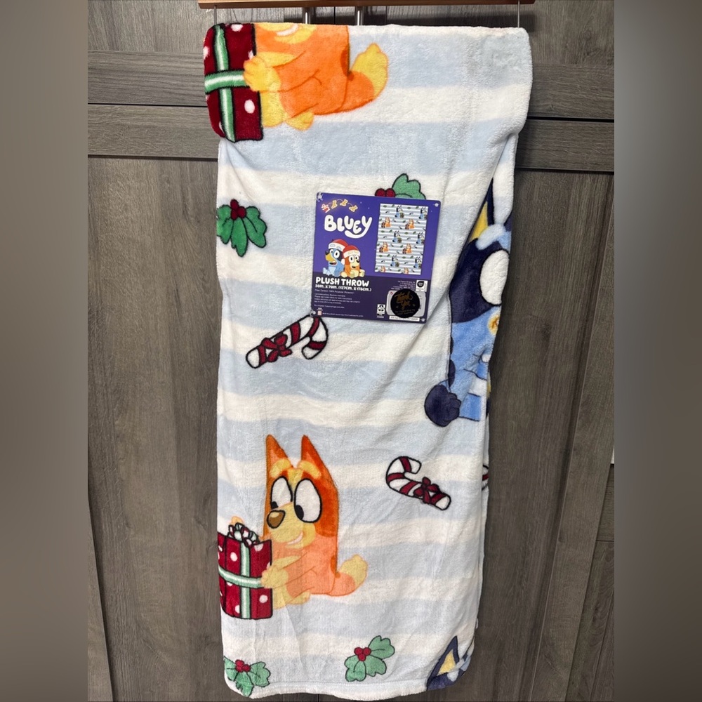 New Bluey & Bingo With Christmas Gifts 50" x 70" Blue Striped Throw Blanket